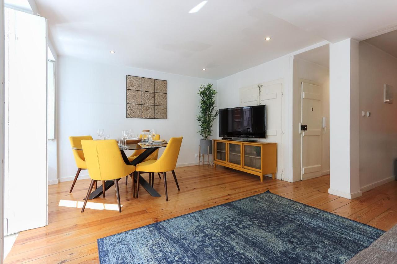 Charming And Stylish Downtown Apt In XIX Century Building Lisboa Exterior foto