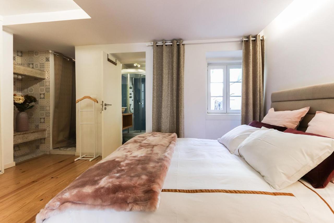 Charming And Stylish Downtown Apt In XIX Century Building Lisboa Exterior foto