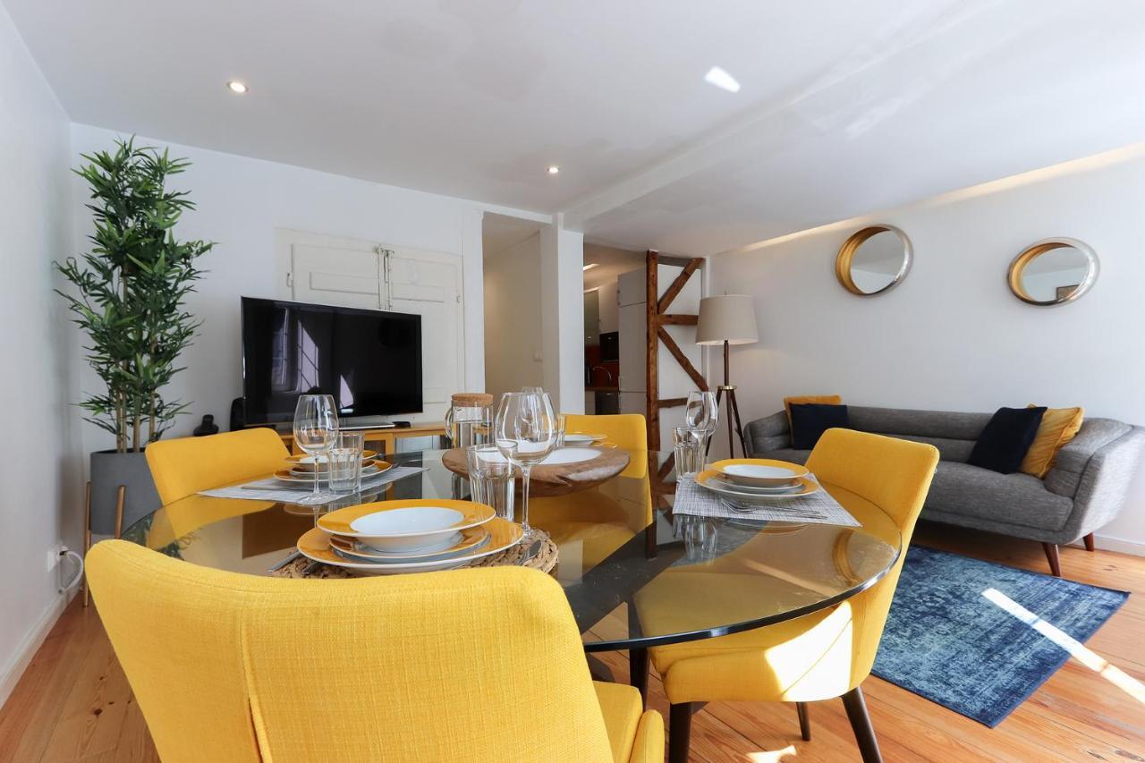 Charming And Stylish Downtown Apt In XIX Century Building Lisboa Exterior foto
