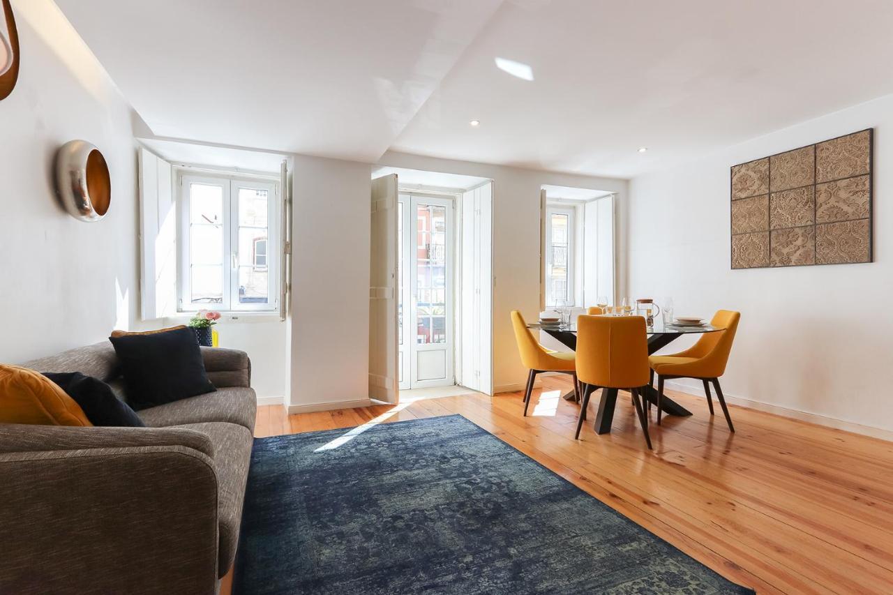 Charming And Stylish Downtown Apt In XIX Century Building Lisboa Exterior foto