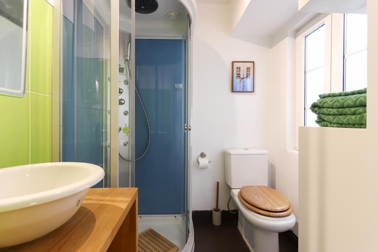 Charming And Stylish Downtown Apt In XIX Century Building Lisboa Exterior foto